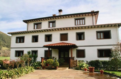 Panes Apartment | Apartment 2