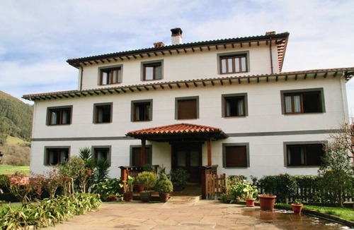 Panes Apartment | Apartment 3