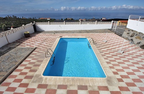 Los Llanos de Aridane Apartment | Apartment 4 - El Poleal