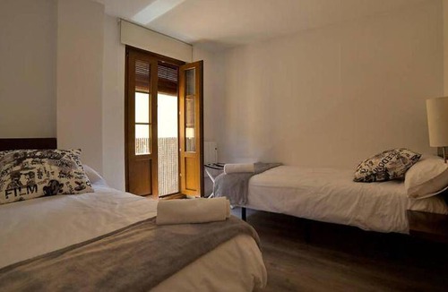 Old Town Apartment | Apartment ∙ 5 bedrooms ∙ 9 guests