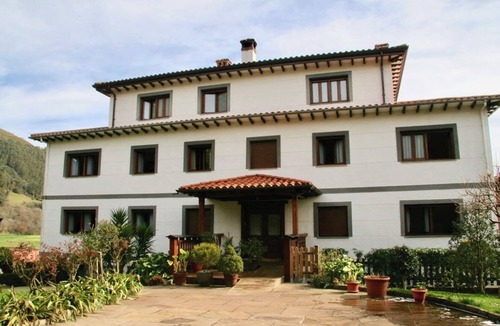 Panes Apartment | Apartment 8