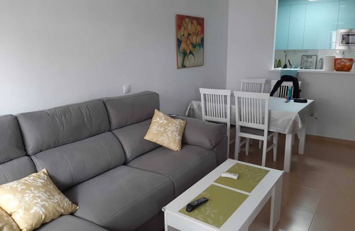 Garrucha Apartment | Apartment 'Alegria' near the Beach with Shared Pool