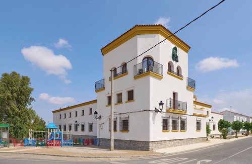 Valsequillo Apartment | Apartment 'Alheli' with Balcony, Wi-Fi and Air Conditioning
