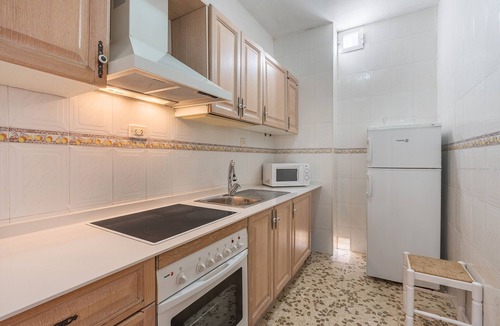 Guejar Sierra Apartment | Apartment 'Apartamento C' with Private Terrace and Wi-Fi