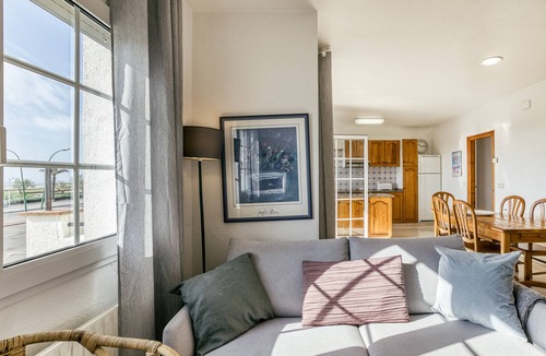 Empuriabrava Apartment | Apartment 'ART-Revilla Tacke B' with Sea View, Balcony, Shared Pool & Wi-Fi