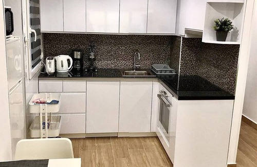 Torrevieja Apartment | Apartment 'Beach Jolanta' with Sea View, Wi-Fi and Air Conditioning