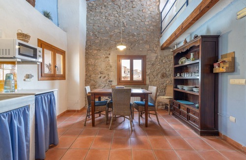 Barbera de la Conca House | Apartment 'Cal Capdevila Blau' with Mountain View, Wi-Fi and Air Conditioning