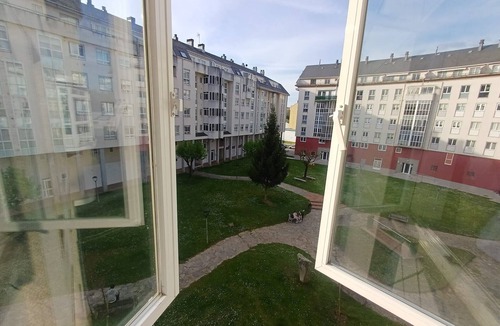 Sarria Apartment | Apartment 'Camiño De Santiago' with Shared Garden and Wi-Fi