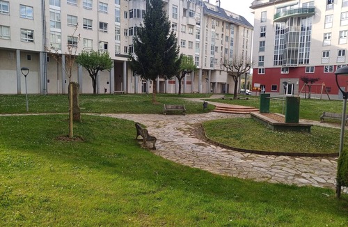 Sarria Apartment | Apartment 'Camiño De Santiago' with Shared Garden and Wi-Fi