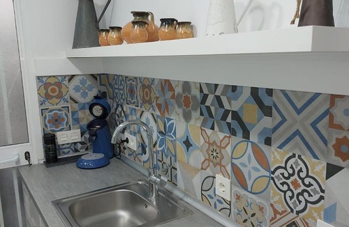 Pedregalejo Apartment | Apartment 'Casa Playa 3 Dormitorios' with Sea View, Wi-Fi and Air Conditioning