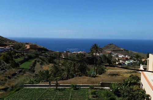 Alojera Apartment | Apartment Clary in Gomera with Unique Views, Close to Beach