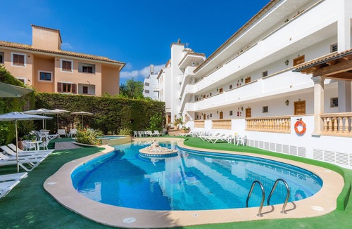 Canyamel Apartment | Apartment Close to the Beach with Pool Access, Private Terrace, Air Conditioning and Wi-Fi
