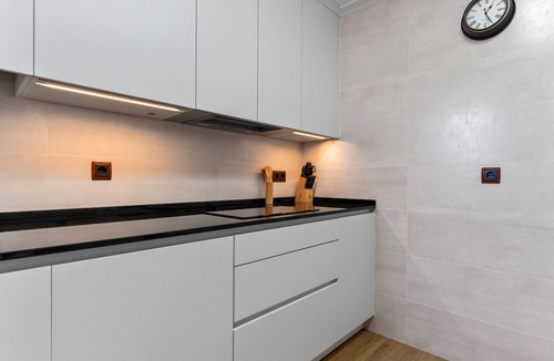 Arriondas Apartment | Apartment 'Comarca Del Sella' with Mountain View and Wi-Fi
