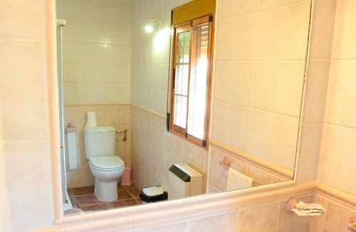 La Iruela Apartment | Apartment 'El Lerele 1' with Mountain View, Shared Pool & Wi-Fi