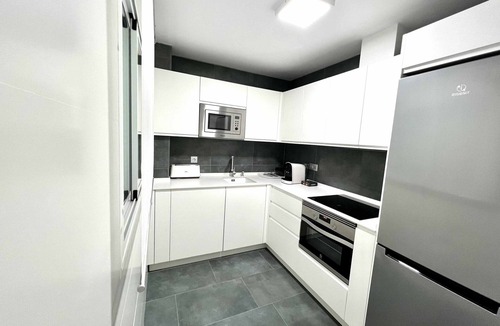 Lucena Apartment | Apartment El Llano Center