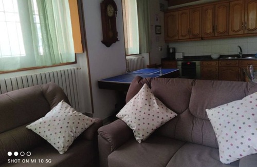 El Rasillo de Cameros Apartment | Apartment 'Luar 1' with Mountain View and Wi-Fi