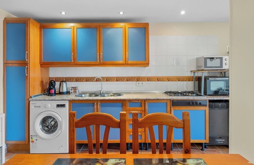 El Faro Apartment | Apartment 'Con Encanto' with Sea Views, Wi-Fi and Air Conditioning