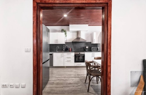 Los Llanos Apartment | Apartment 'Casa Tilola' with Mountain View, Wi-Fi and Air Conditioning