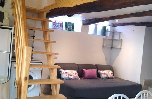 Cebrones del Rio Apartment | Apartment Ainara