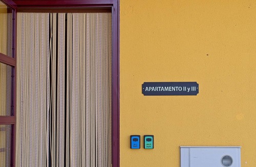 Sardon de los Frailes Apartment | Apartment 'Sardón De Los Frailes' with Lake View, Shared Pool and Wi-Fi