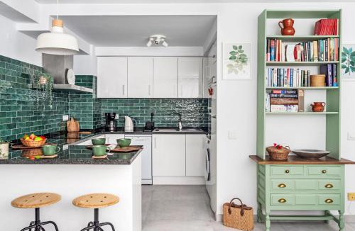 Carihuela Apartment | Apartment Eurosol-3 by Interhome