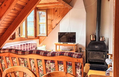 Pla de l'Ermita Apartment | Apartment Geräumige Maisonette mit Kamin Isard 2 Vall de Boí by Interhome