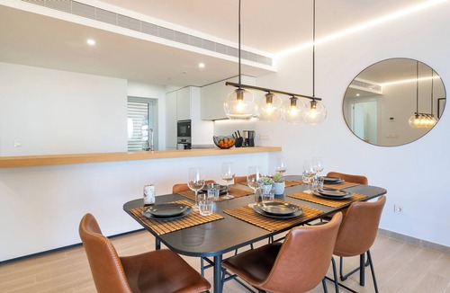 Fuengirola Apartment | "Apartment Higueron Wave 1" with Sea View, Pool, Wi-Fi & Terrace