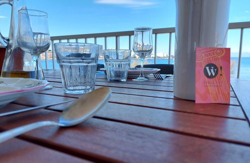 Pedrinya Apartment | Apartment in an exceptional location with sea view!