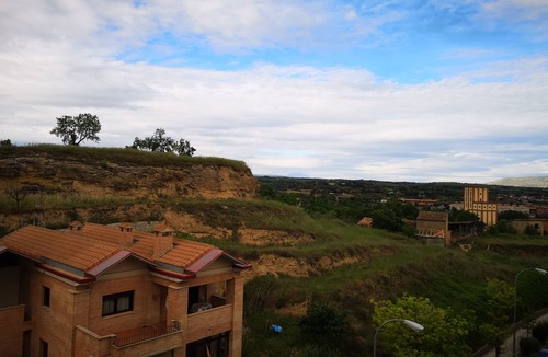 Barbastro Condo | Apartment in Barbastro, views of the Pyrenees