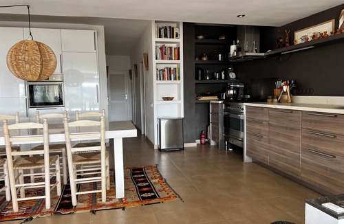 Cadaques Apartment | Apartment in Cadaques with airco, terrace, use of pool, private parking