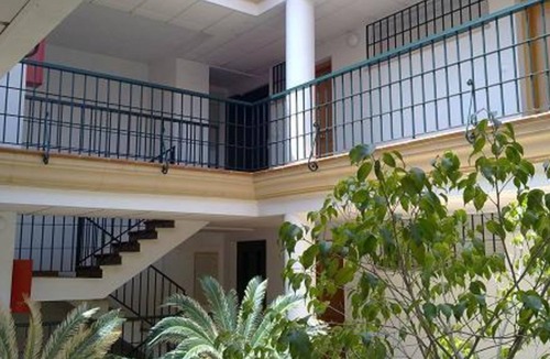 Carihuela Apartment | Apartment in La Carihuela, Wifi & 20 meters from the beach
