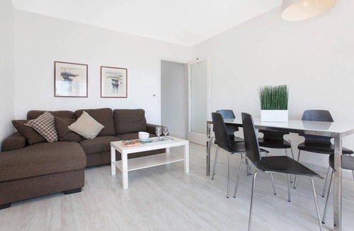 Llafranc Apartment | Apartment in Llafranc by the Sandy Beach