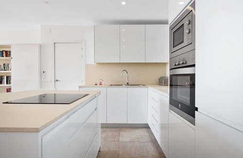 Torremolinos Apartment | Apartment in Torremolinos near Bajondillo Beach