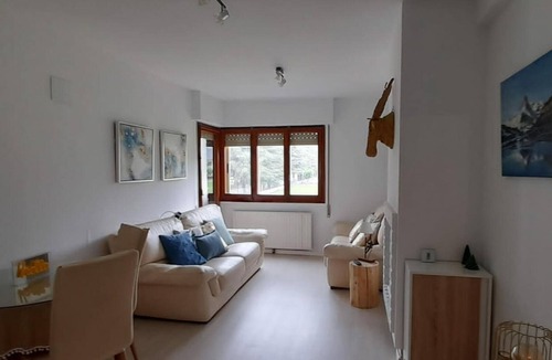 Jaca Apartment | Apartment Jaca, 3 bedrooms, 6 persons