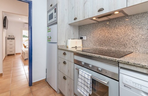 Sa Riera Apartment | Apartment "La Caseta de Sa Riera" with Private Terrace & Wi-Fi