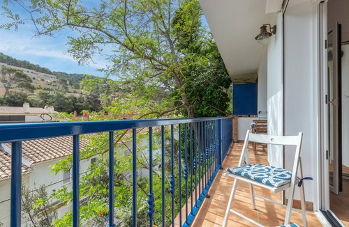 Sa Riera Apartment | Apartment "La Caseta de Sa Riera" with Private Terrace & Wi-Fi