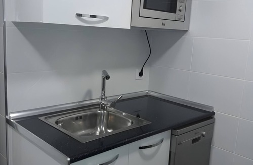 Abejar Apartment | Apartment 'La Casa Nueva' with Balcony, Wi-Fi and Air Conditioning