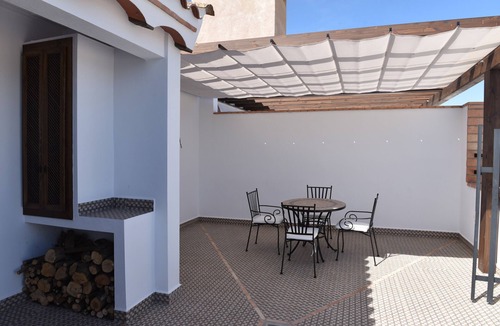 Chiclana de Segura Apartment | Apartment 'La Teja 1' with Mountain View, Wi-Fi and Air Conditioning