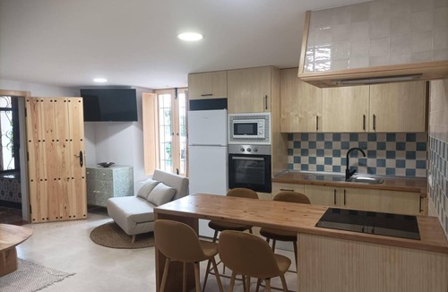 Chiclana de Segura Apartment | Apartment 'La Teja 8' with Mountain View, Wi-Fi and Air Conditioning