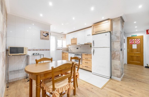 Orihuela Apartment | Apartment 'La Gimena ' with Balcony and Air Conditioning
