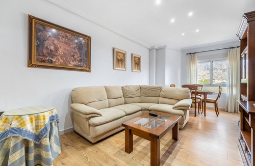 Orihuela Apartment | Apartment 'La Gimena ' with Balcony and Air Conditioning