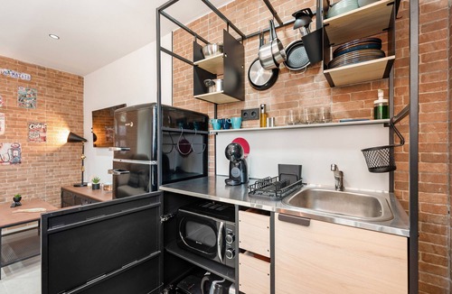 Campanillas Apartment | Apartment 'La Mihilla' with Mountain View, Wi-Fi and Air Conditioning