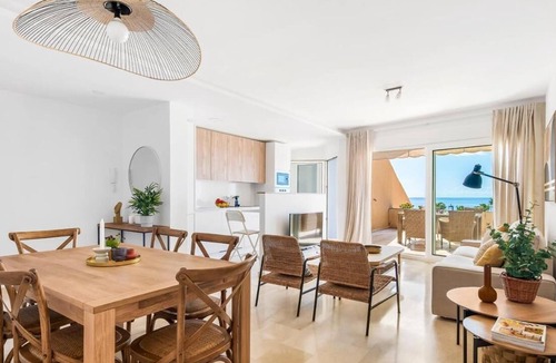 Radazul Apartment | Apartment 'La Nea Beach' With Terrace & Wi-fi
