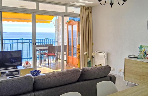 Benidorm Centro Apartment | Apartment Las Palmeras by Interhome