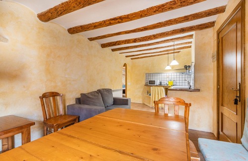 Bellestar Apartment | Apartment 'Las Planeras' with Mountain Views, Shared Pool and Wi-Fi