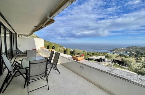 Aiguablava Apartment | Apartment: Les Oliveres, Begur