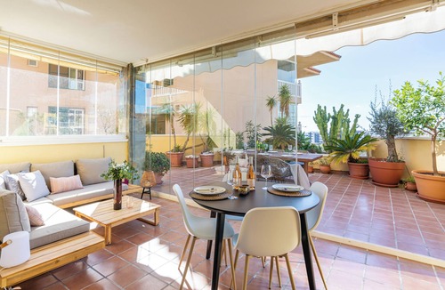 Benalmadena Apartment | Apartment 'Lovely Higueron' with Mountain View, Wi-Fi and Air Conditioning