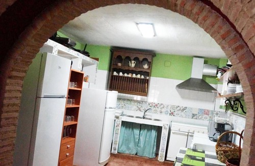 Villacarrillo Apartment | Apartment 'Majada La Carrasca' with Mountain View, Private Pool and Air Conditioning