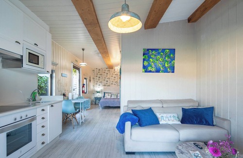 Cee Apartment | Apartment 'Mar No Camiño' with Mountain View, Wi-Fi and Air Conditioning