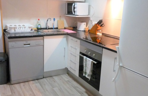 Malgrat de Mar Apartment | Apartment near the beach, Terrasa, Wifi